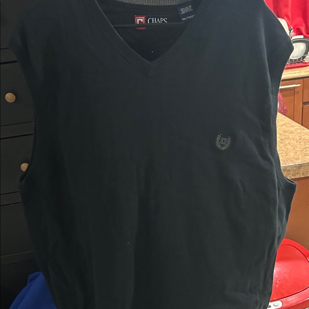 Chaps Black V-Neck Sweater Vest with Crest